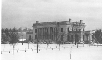 Governor's Mansion in the winter of 1943
