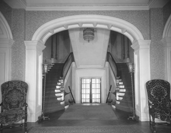 Grand staircase of the Kentucky Governor's Mansion